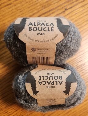 Alpaca Bouclé Mix Yarn - Gray